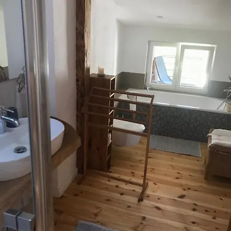 Apartment Dachgeschosszimmer Mit Terrasse *